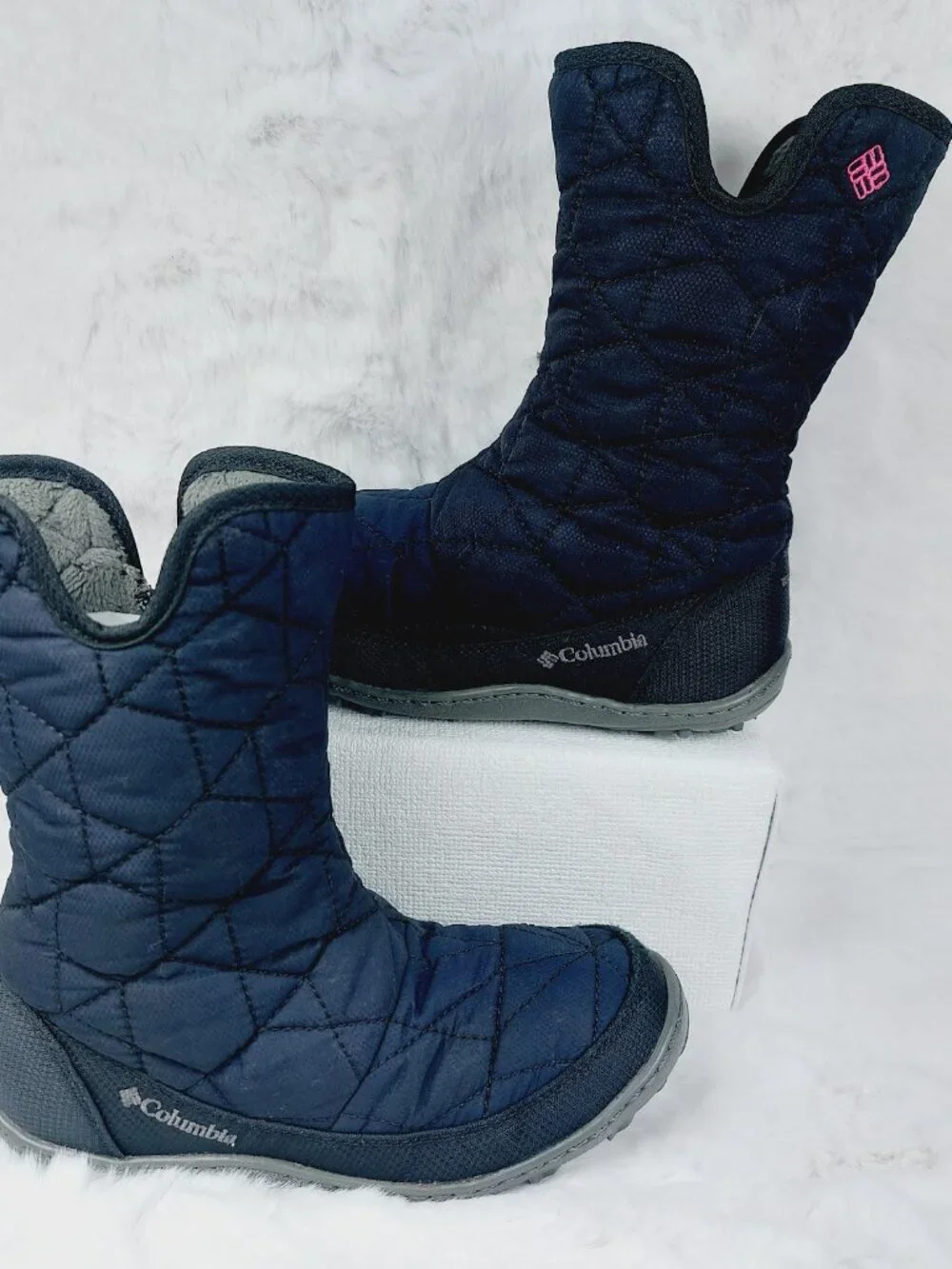 Columbia Girl's Black Minx Slip IV Waterproof Quilt Mid Snow Boots Size 2